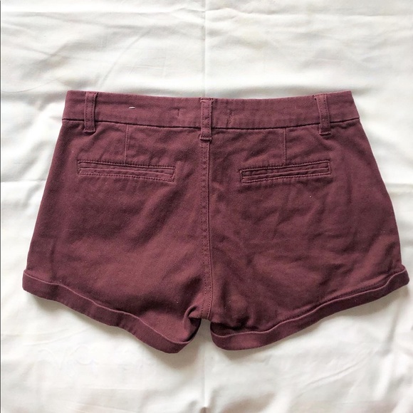 Bluenotes burgundy shorts - Picture 2 of 3